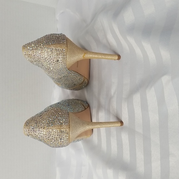 LAUREN LORRAINE SPARKLE PEEP TOE HEELS - Picture 3 of 9